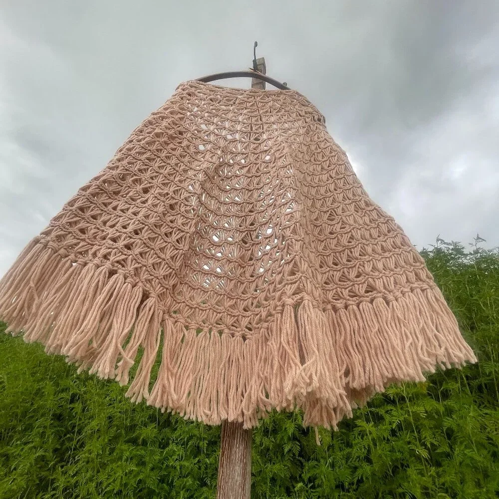 NEW Dreamy Boho One-Size Warm Bone/Cream Cozy Handmade Crochet Fringe Shawl/Cape - Picture 10 of 16